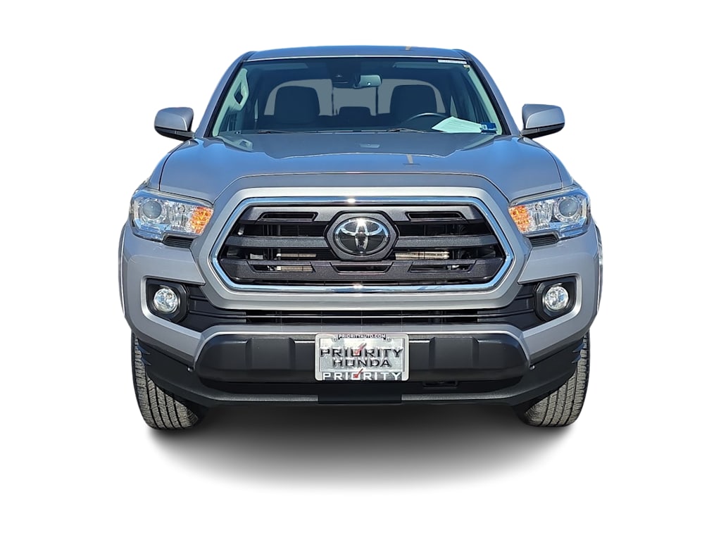 Thumbnail: 2019 Toyota Tacoma - 6