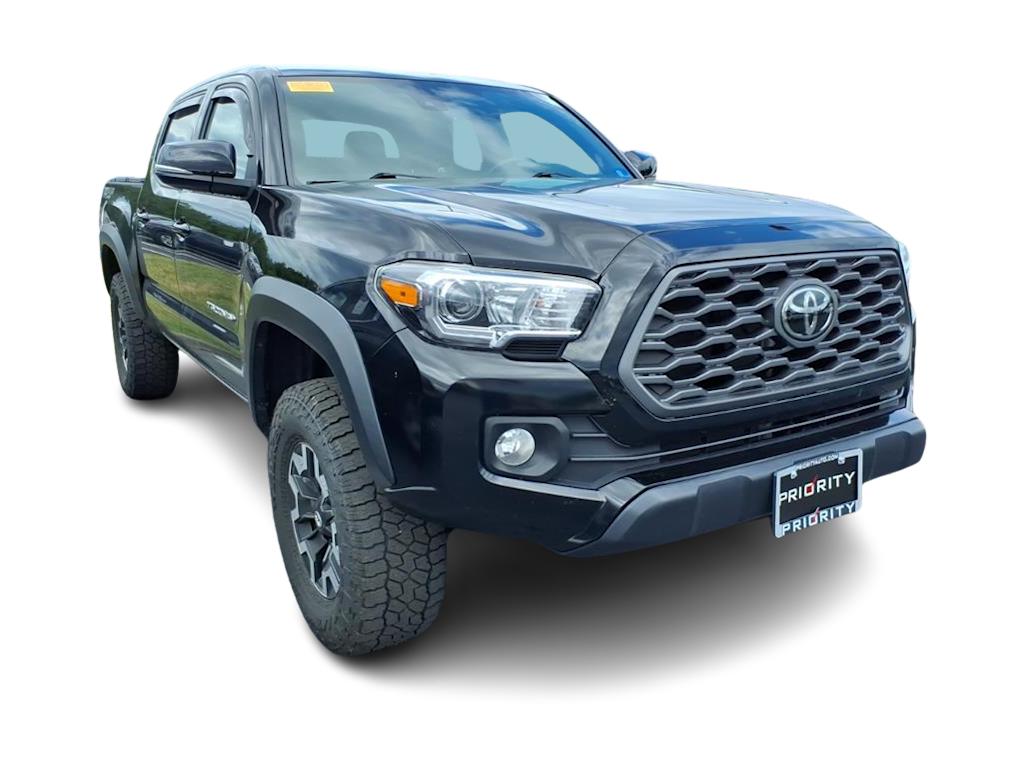 Thumbnail: 2023 Toyota Tacoma - 10