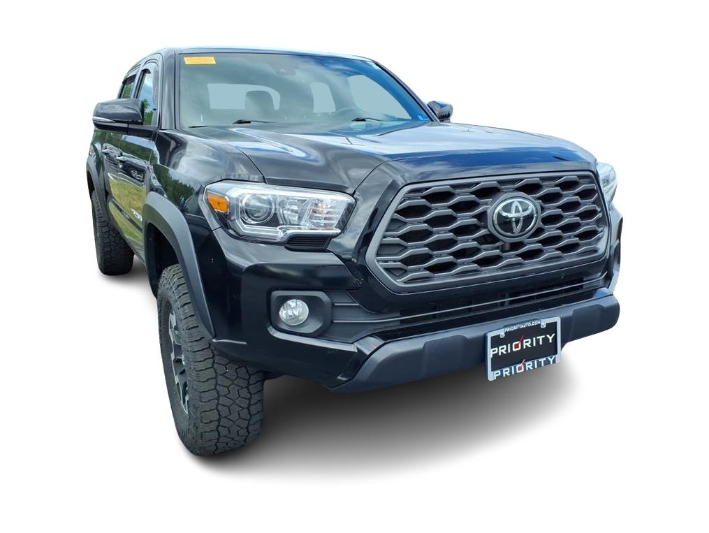 Thumbnail: 2023 Toyota Tacoma - 9