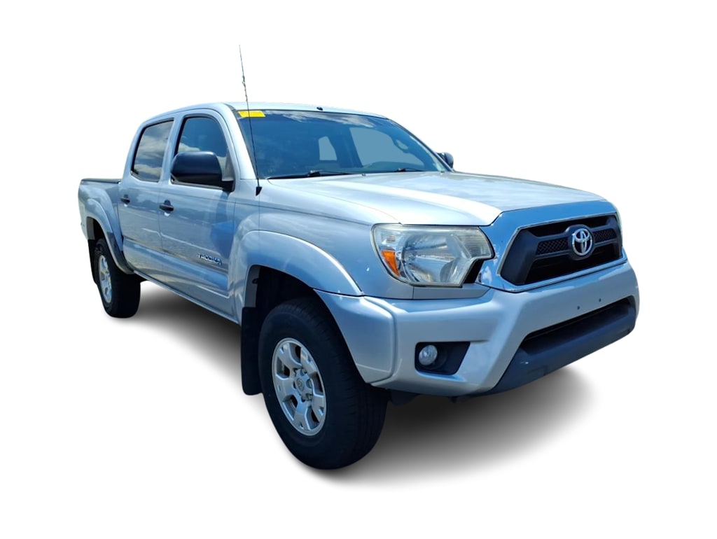 Thumbnail: 2013 Toyota Tacoma - 10