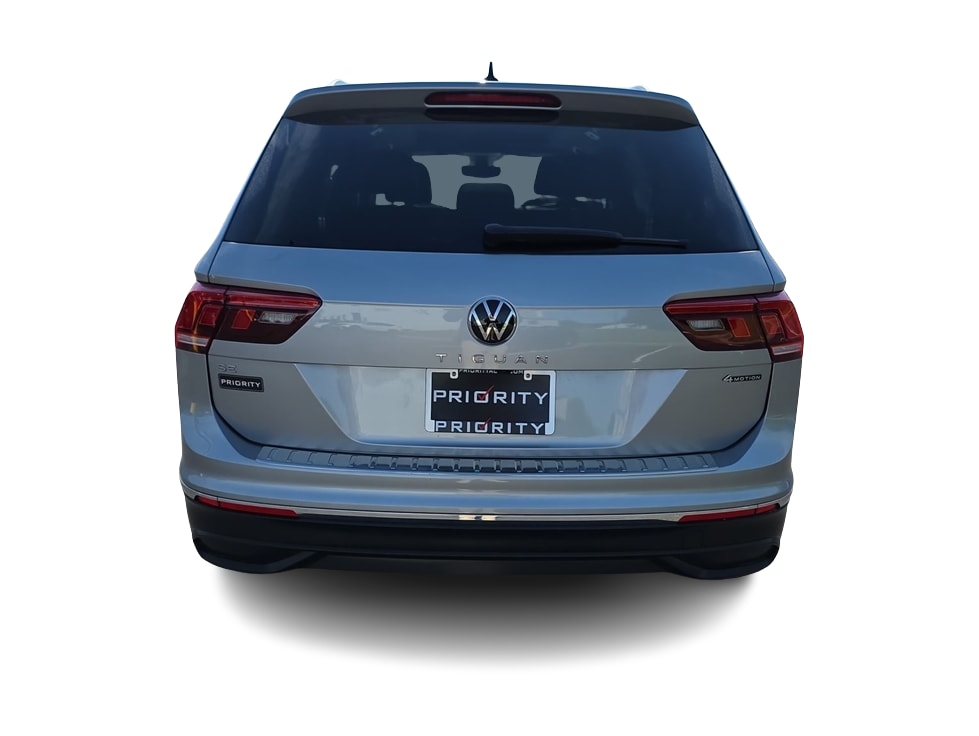 Thumbnail: 2022 Volkswagen Tiguan - 5