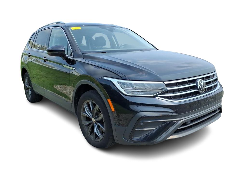 Thumbnail: 2022 Volkswagen Tiguan - 11