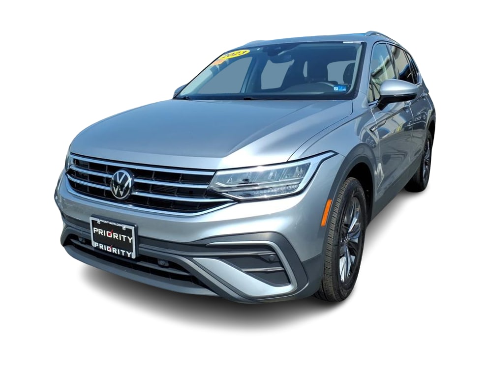 Thumbnail: 2023 Volkswagen Tiguan - 4