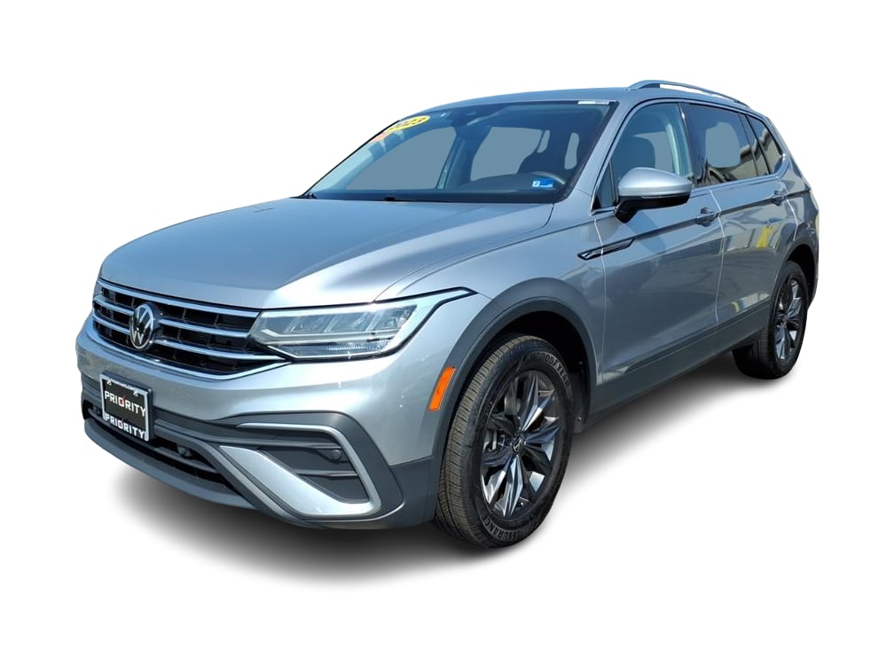 Thumbnail: 2023 Volkswagen Tiguan - 3