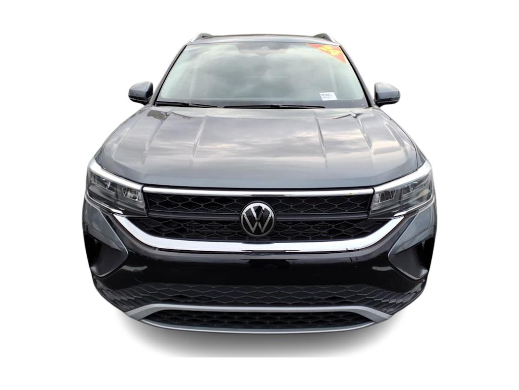 Thumbnail: 2024 Volkswagen Taos - 4