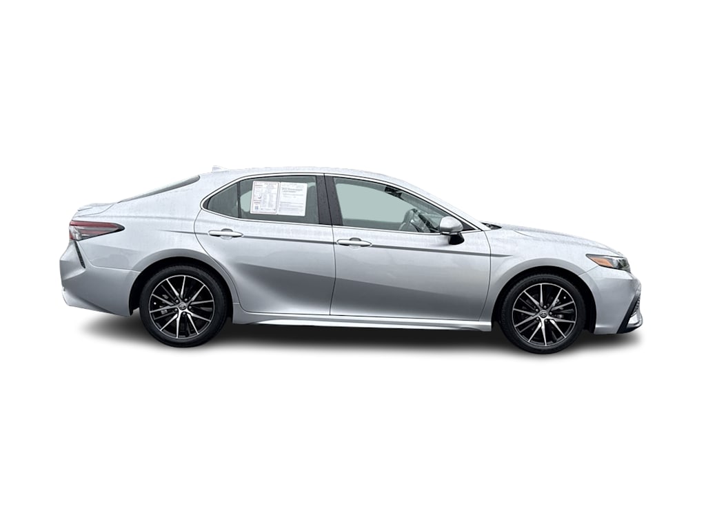 Thumbnail: 2023 Toyota Camry - 17