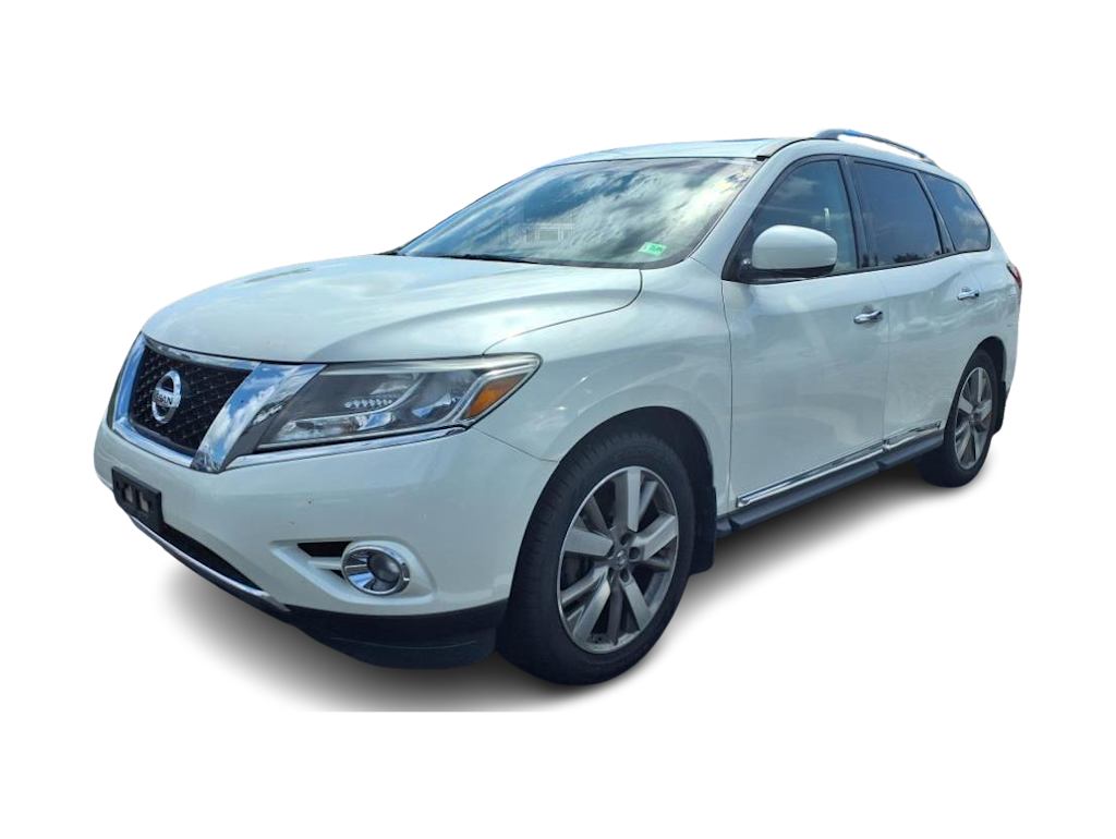 Used 2015 Nissan Pathfinder Platinum with VIN 5N1AR2MM4FC677462 for sale in Hudson, WI