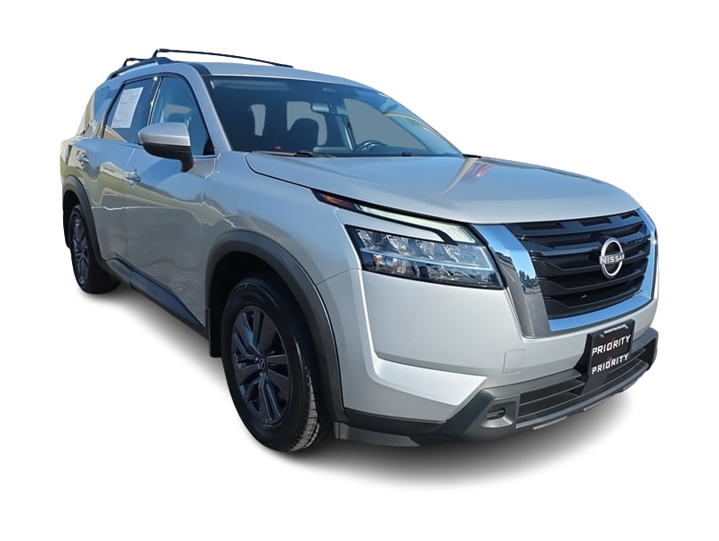 Thumbnail: 2022 Nissan Pathfinder - 18