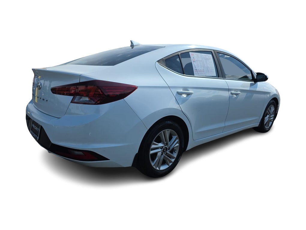 Thumbnail: 2020 Hyundai Elantra - 26