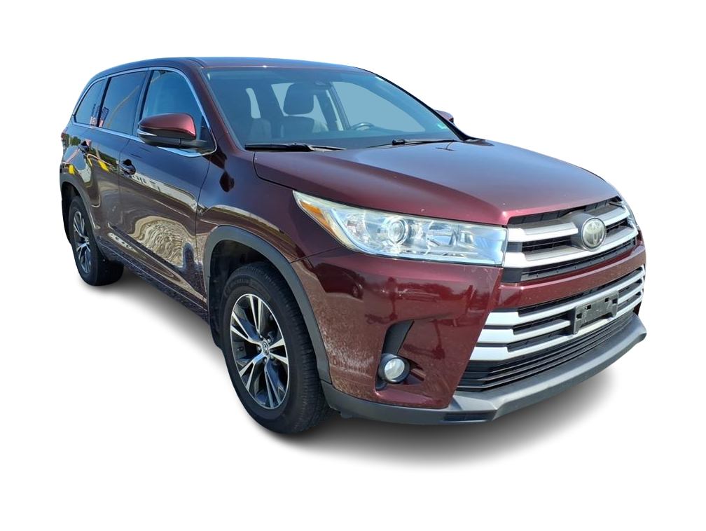 Thumbnail: 2018 Toyota Highlander - 11