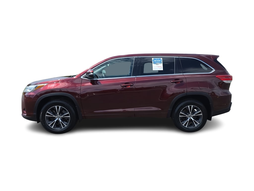 Thumbnail: 2018 Toyota Highlander - 3