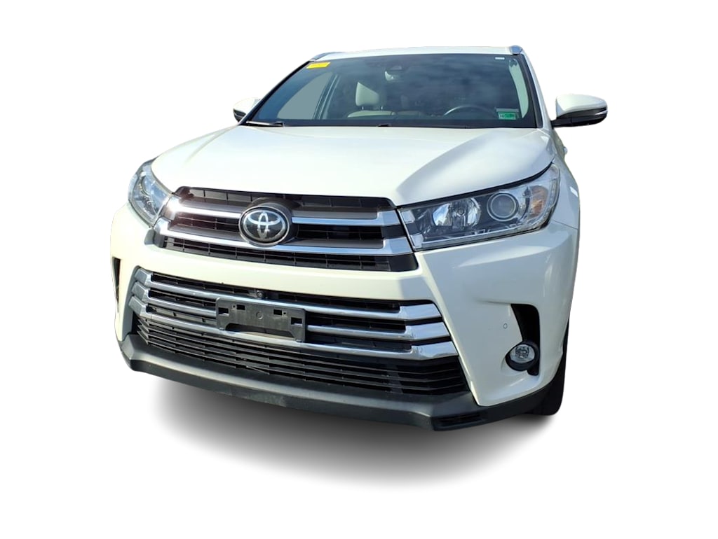 Thumbnail: 2019 Toyota Highlander - 2