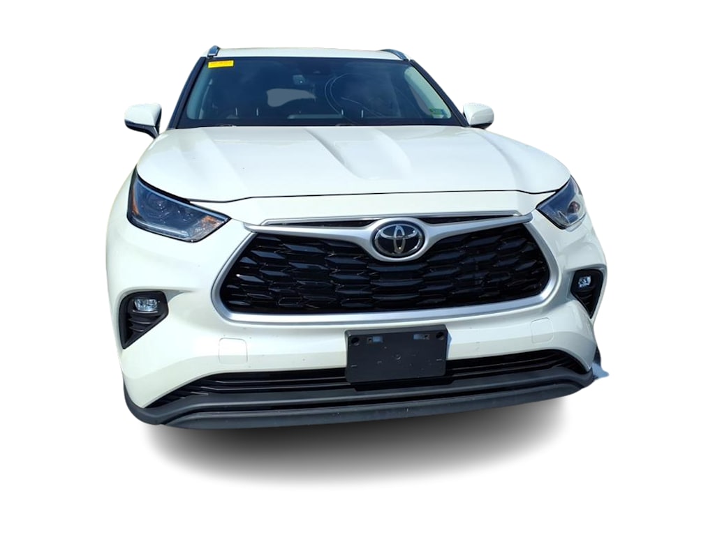 Thumbnail: 2021 Toyota Highlander - 8