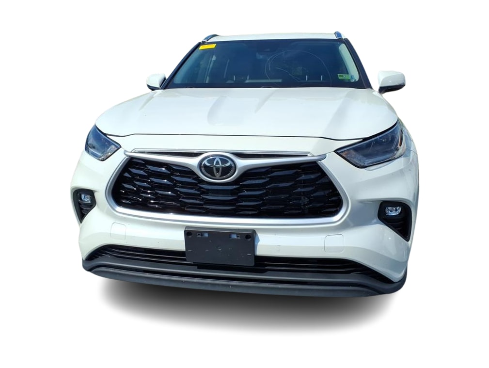 Thumbnail: 2021 Toyota Highlander - 6