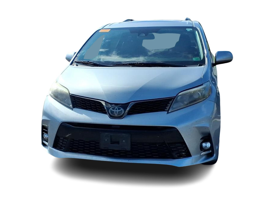 Thumbnail: 2019 Toyota Sienna - 2