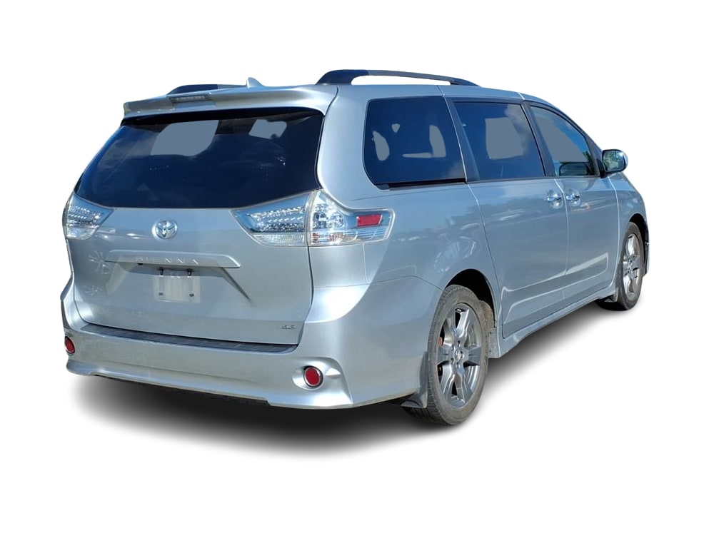 Thumbnail: 2019 Toyota Sienna - 12