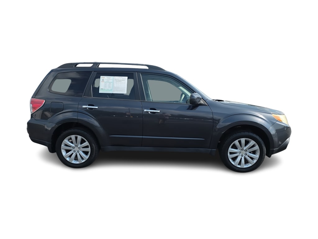 Thumbnail: 2011 Subaru Forester - 16