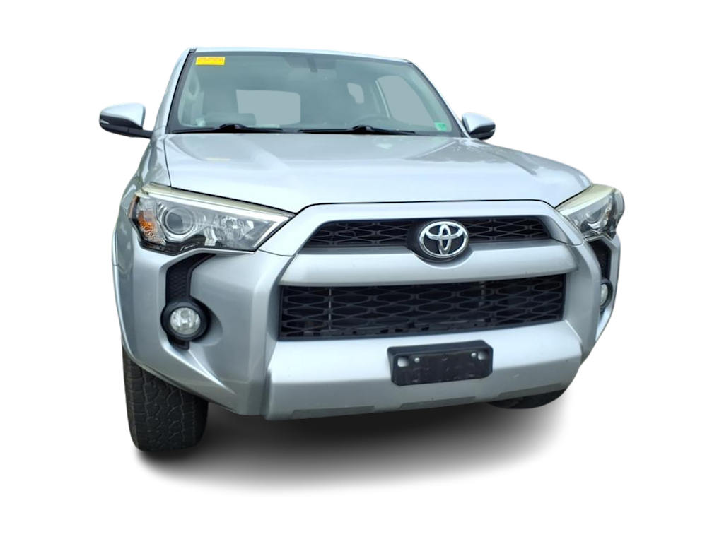Thumbnail: 2016 Toyota 4Runner - 9