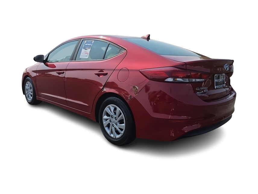 Thumbnail: 2017 Hyundai Elantra - 4