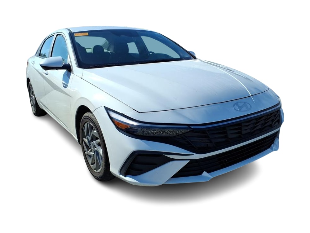 Thumbnail: 2024 Hyundai Elantra - 11