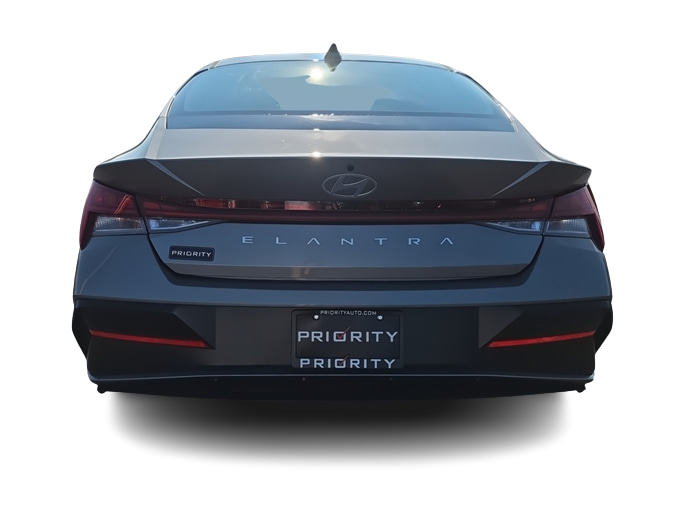 Thumbnail: 2024 Hyundai Elantra - 18