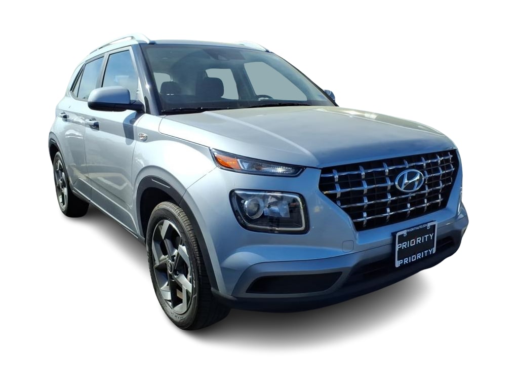 Thumbnail: 2022 Hyundai Venue - 11