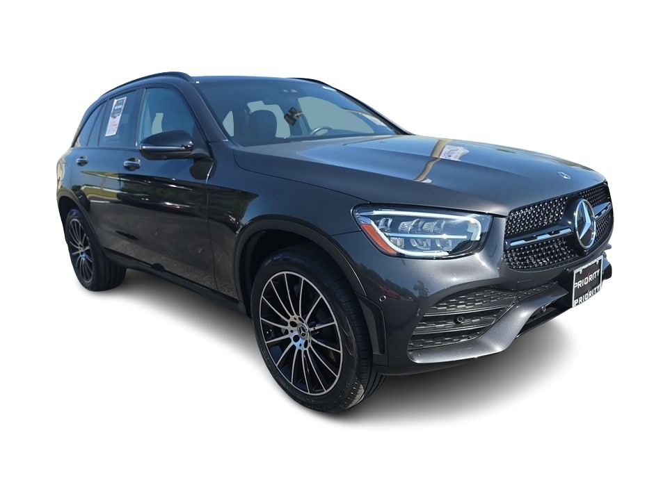 Thumbnail: 2022 Mercedes-Benz GLC - 16