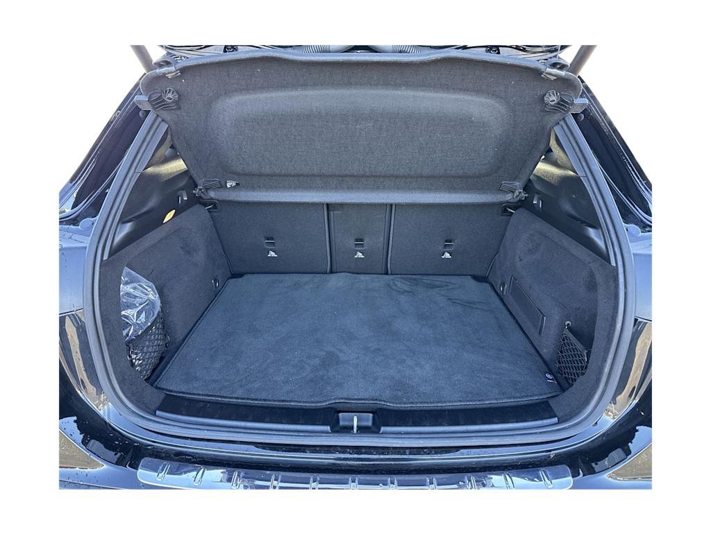 Thumbnail: 2023 Mercedes-Benz GLA - 17