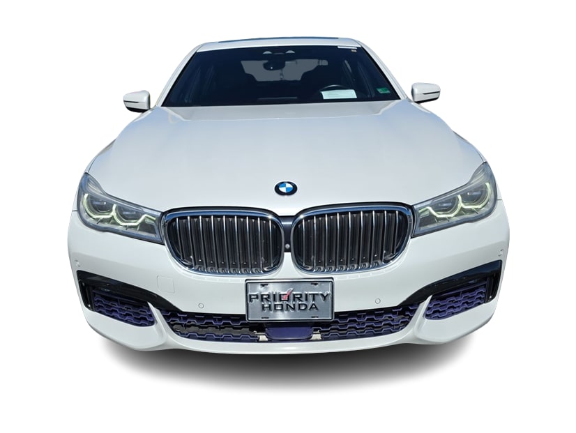 Thumbnail: 2017 BMW 7 Series - 6
