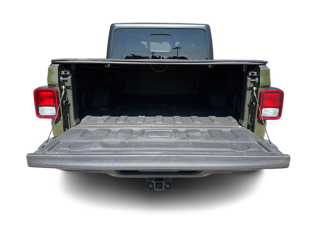 Thumbnail: 2022 Jeep Gladiator - 16
