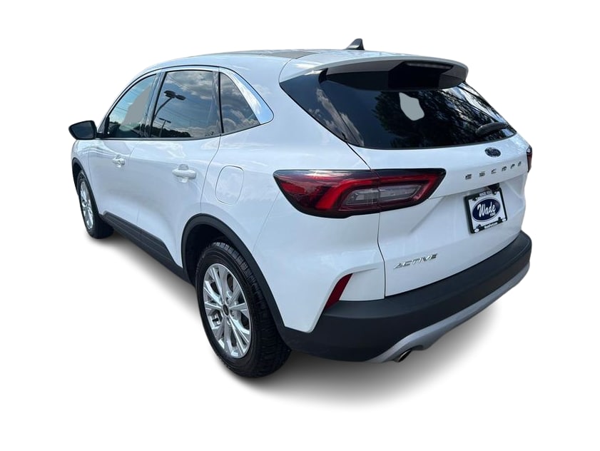 Thumbnail: 2024 Ford Escape - 3