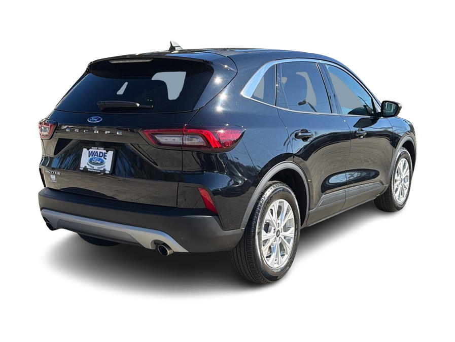 Thumbnail: 2023 Ford Escape - 21