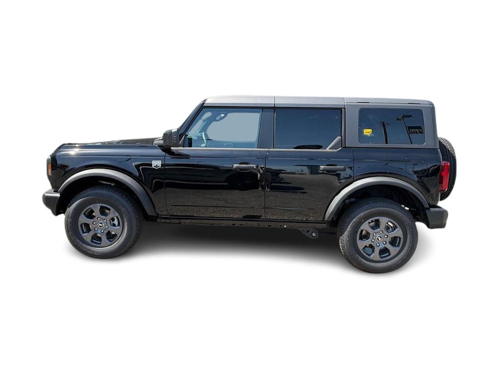 Thumbnail: 2026 Ford Bronco - 3