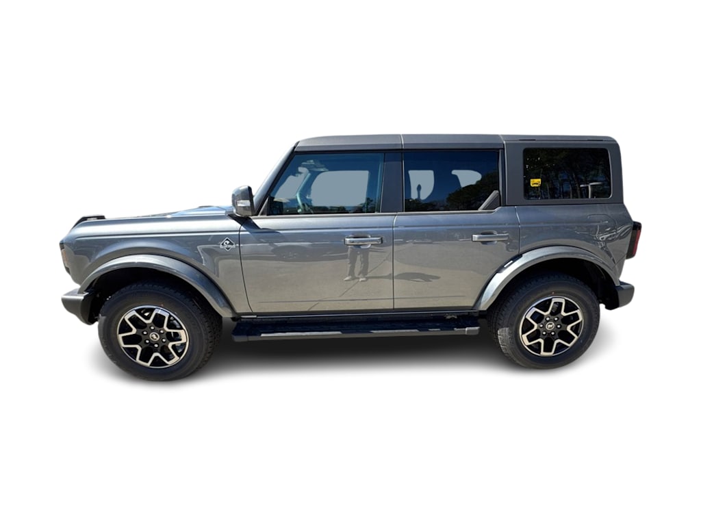 2024 Ford Bronco Outer Banks 4