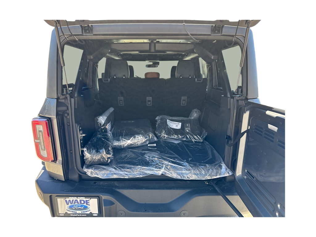 2024 Ford Bronco Outer Banks 17