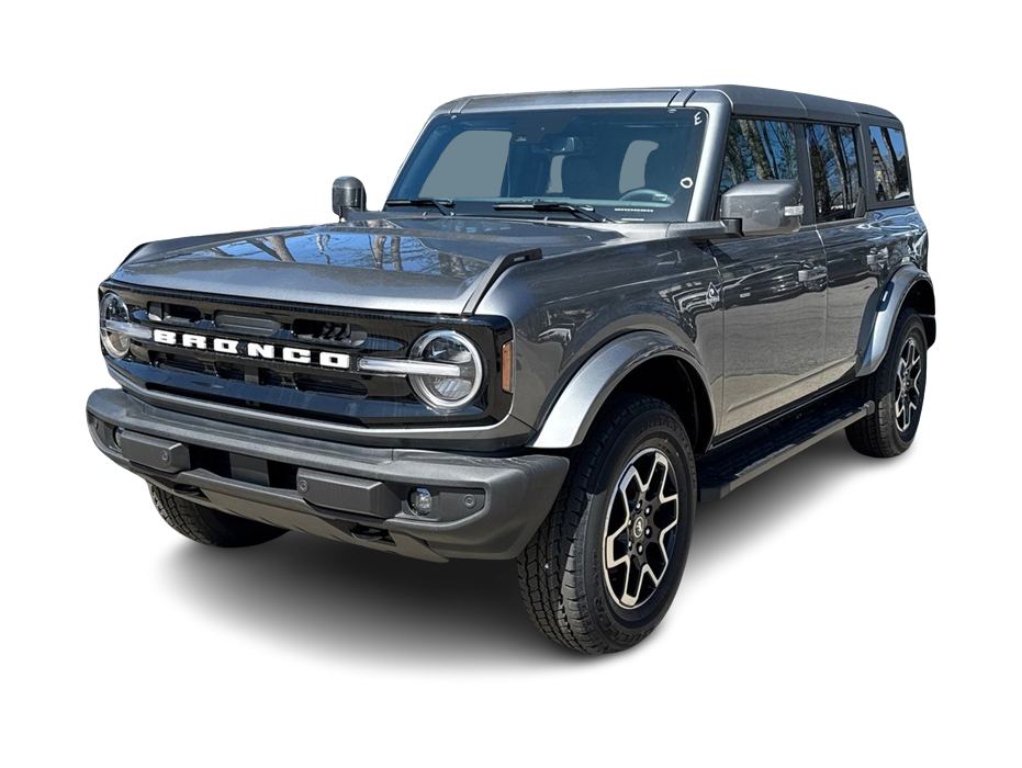 2024 Ford Bronco Outer Banks 2