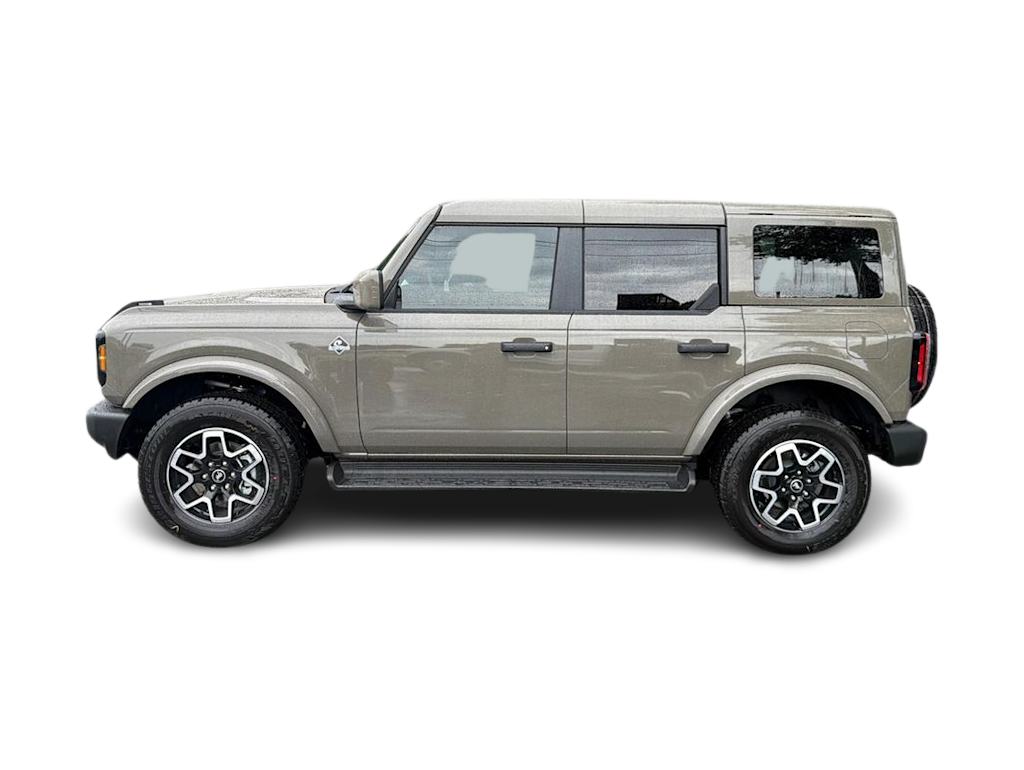Thumbnail: 2026 Ford Bronco - 3