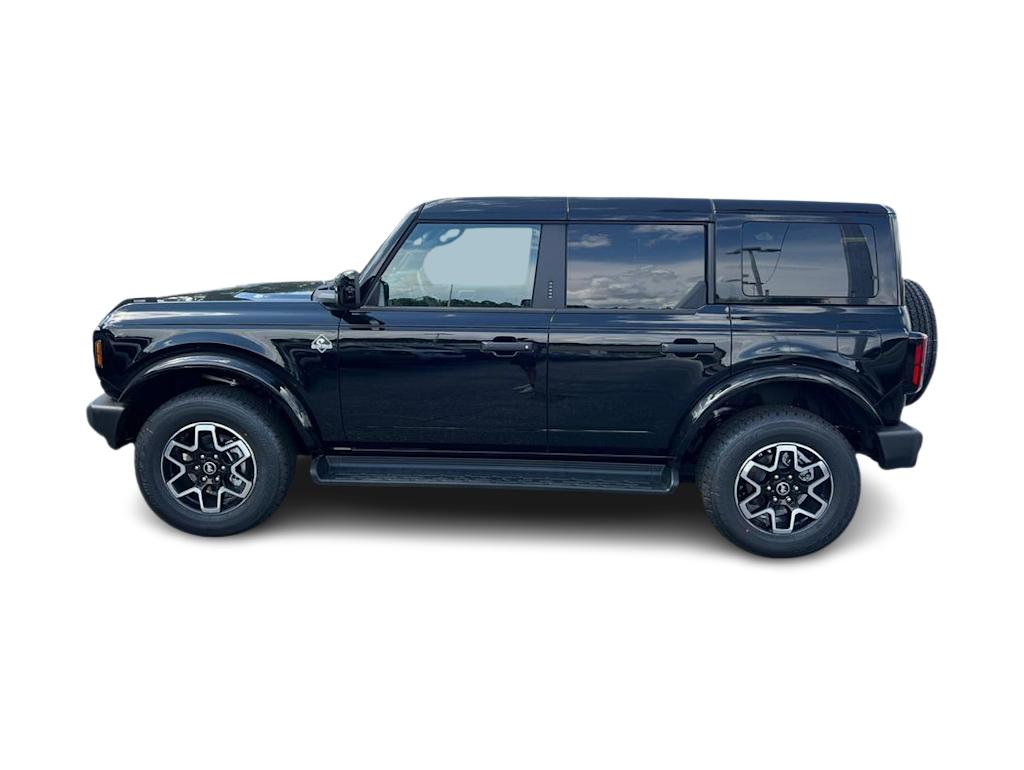 Thumbnail: 2026 Ford Bronco - 3