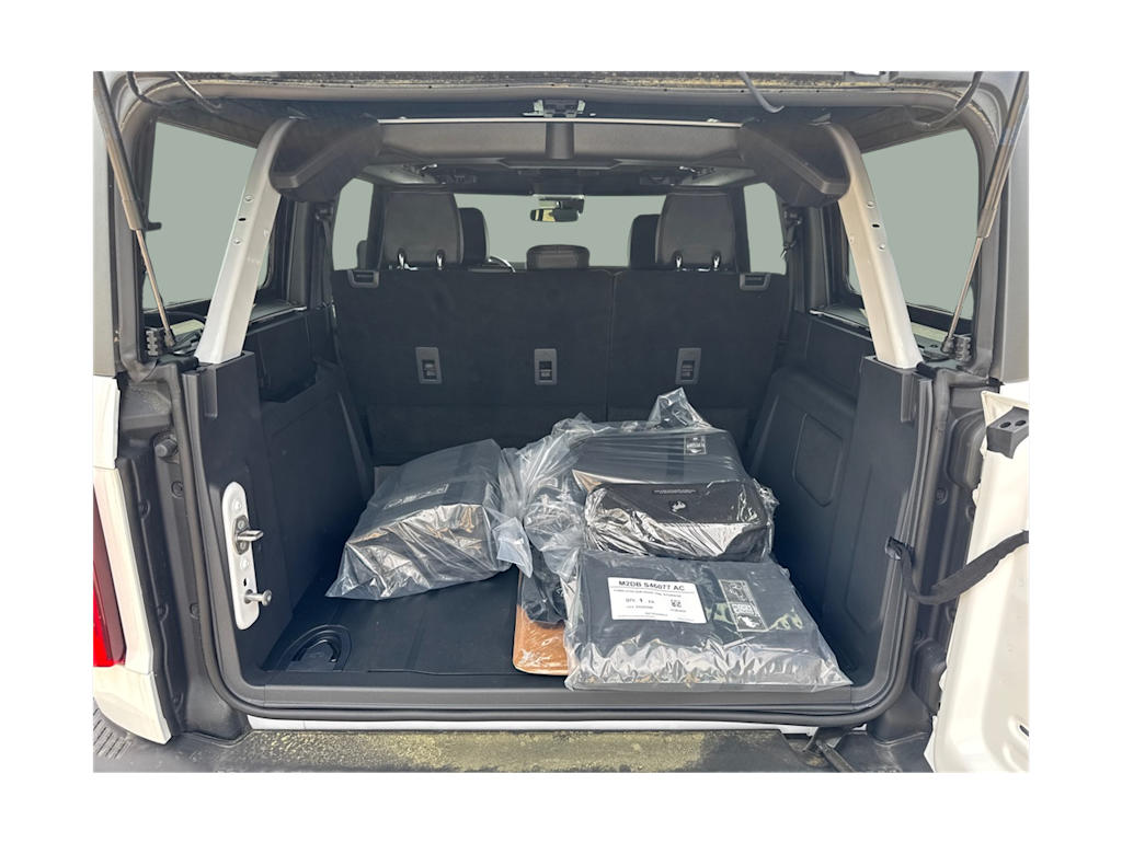 2024 Ford Bronco Black Diamond 16