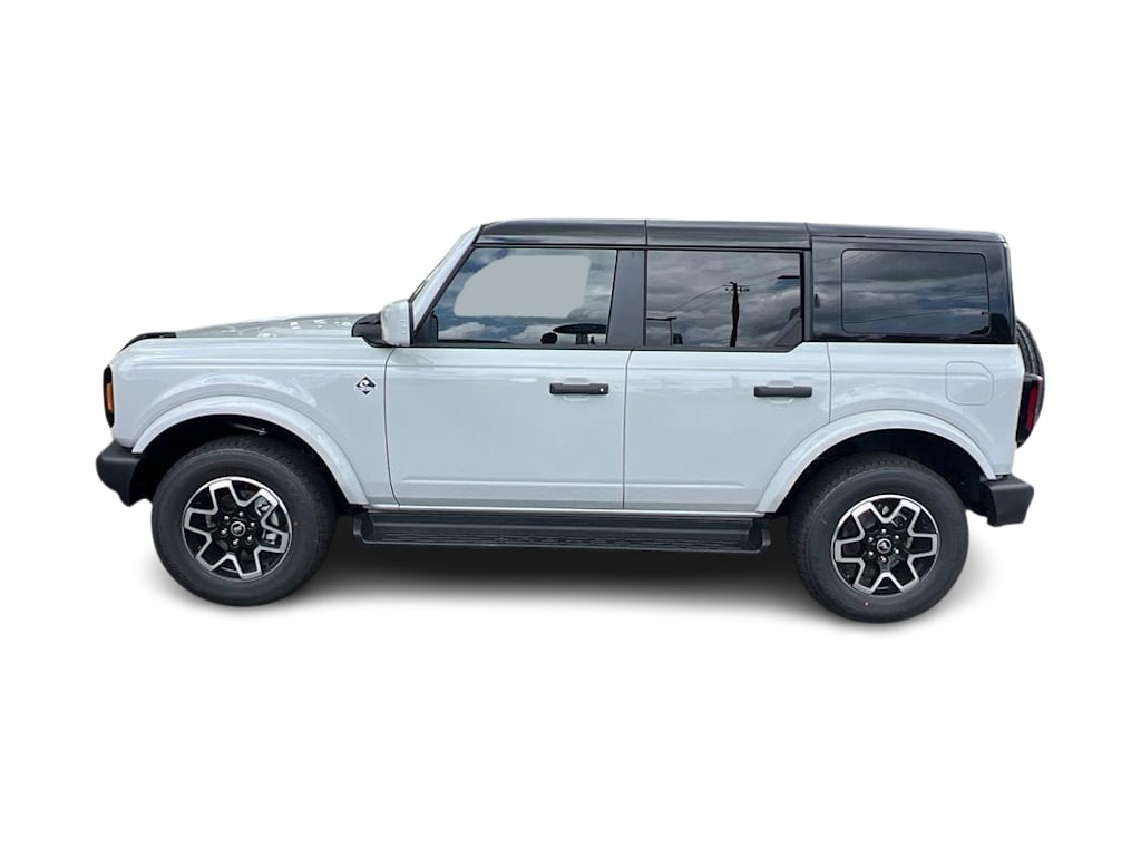 Thumbnail: 2026 Ford Bronco - 3