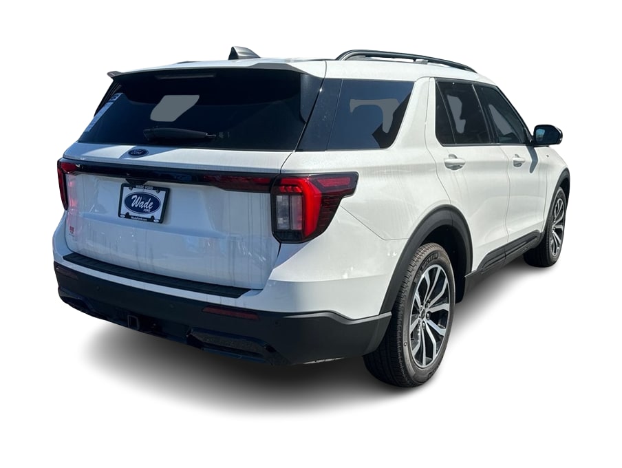 2025 Ford Explorer ST-Line 22