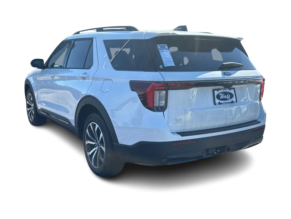 2025 Ford Explorer ST-Line 4