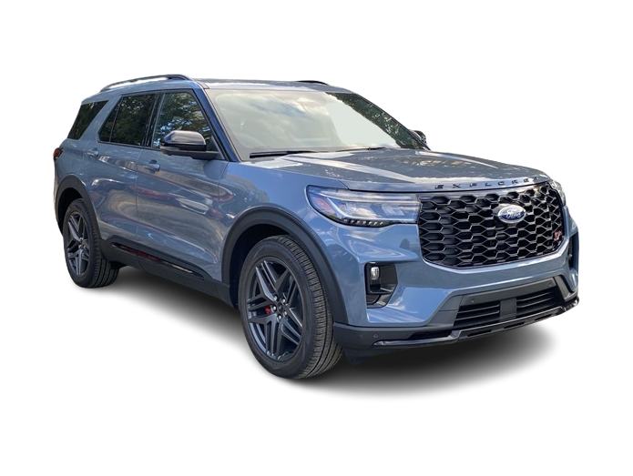 2025 Ford Explorer ST 8