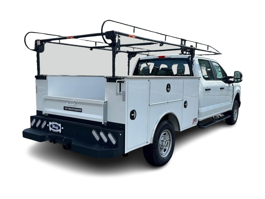 Thumbnail: 2025 Ford F-250 - 19
