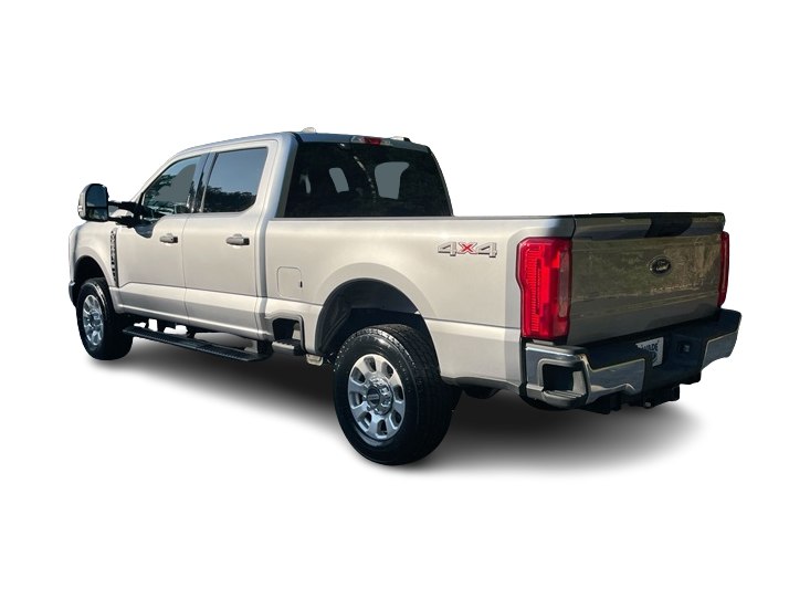 2023 Ford F-250 XLT 4