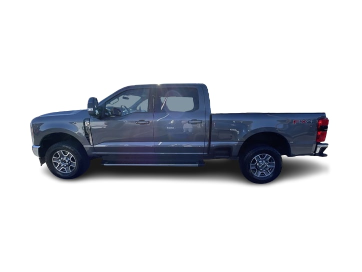 2023 Ford F-350 Lariat 3