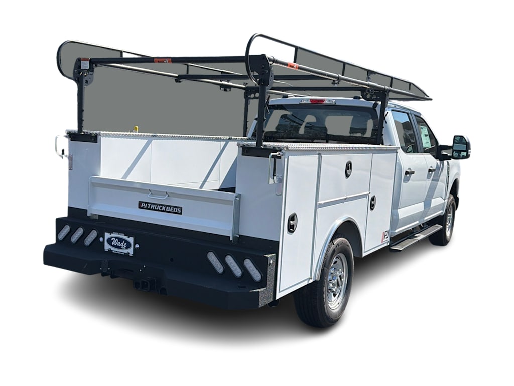 Thumbnail: 2025 Ford F-350 - 37