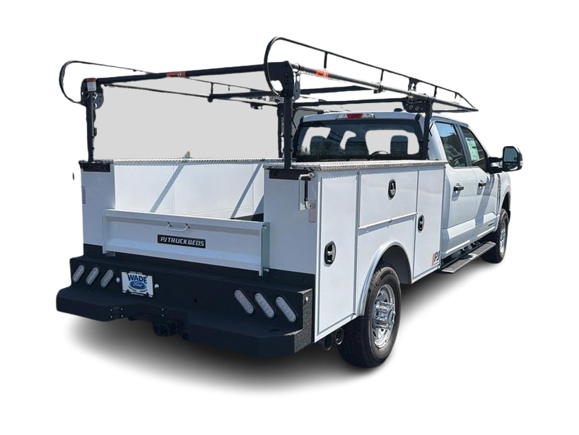 Thumbnail: 2025 Ford F-350 - 19