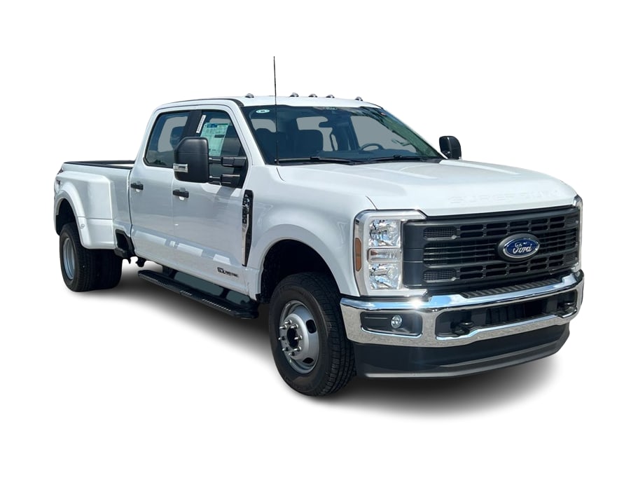 Thumbnail: 2025 Ford F-350 - 19