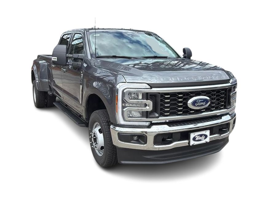 Thumbnail: 2026 Ford F-350 - 18